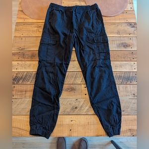 Aeropostale Men's Cargo Joggers Size M